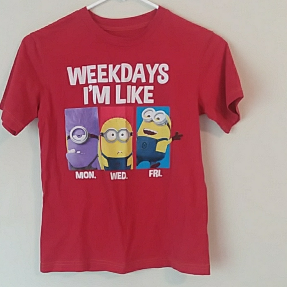 L minions T-shirt LARGE 12/14 NICE Cute